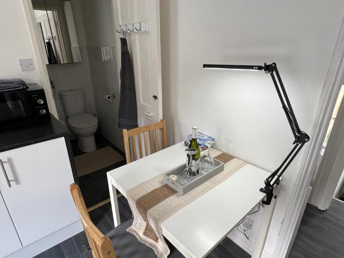 Luxury 1Bed Holiday Flat-10 Minutes From London Bridge & 3Mins Walk To Lewisham Dlr Διαμέρισμα Εξωτερικό φωτογραφία