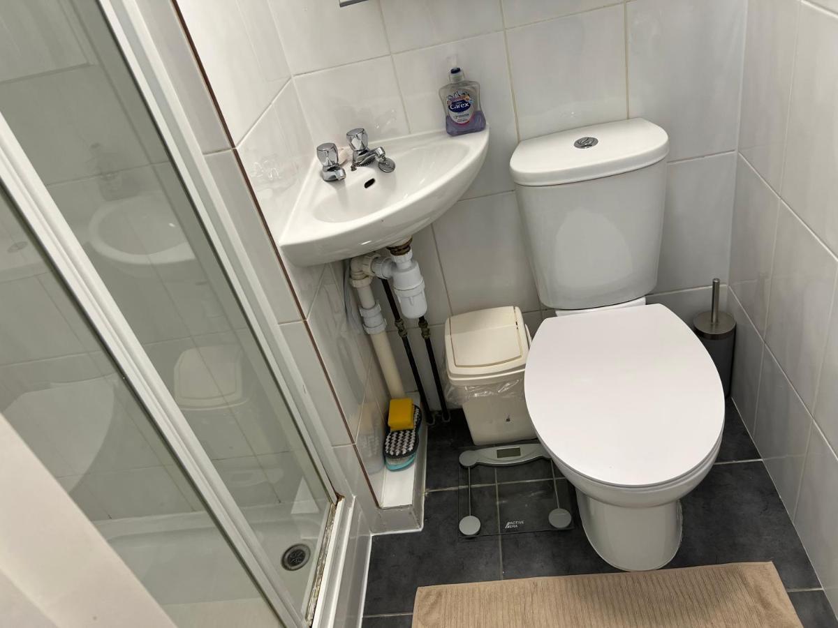 Luxury 1Bed Holiday Flat-10 Minutes From London Bridge & 3Mins Walk To Lewisham Dlr Διαμέρισμα Εξωτερικό φωτογραφία