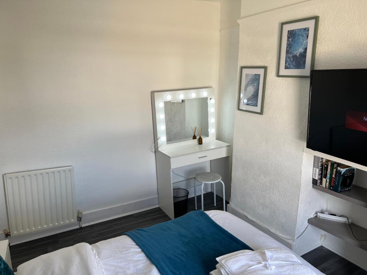 Luxury 1Bed Holiday Flat-10 Minutes From London Bridge & 3Mins Walk To Lewisham Dlr Διαμέρισμα Εξωτερικό φωτογραφία
